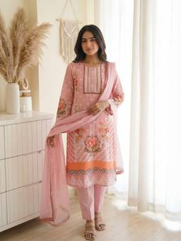 DEVRI - Pink Muslin Printed Pakistani Kurta with Pant and Dupatta