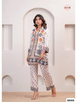 DEVRI - White Natural Crepe Printed Kurta with Pant