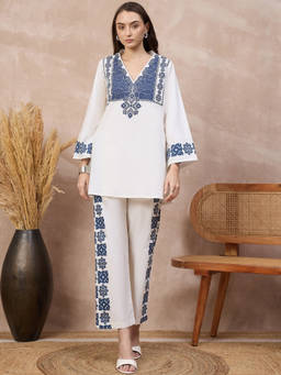 First Resort by Ramola Bachchan - White Geometric Mosaic Floral Co-ord Set