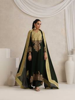 WAZIR C - Afsana Green Kurta and Pant with Dupatta
