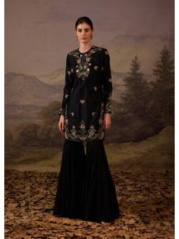 SAMANT CHAUHAN - A Black Embroidered Kurta with Gharara