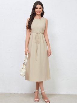 Outzidr - Cream Half Sleeved Regular Fit Midi Dress