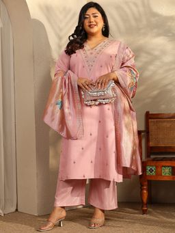 Extra love by Libas - Plus Size Mauve Floral Motifs Straight Kurta and Trouser and Dupatta