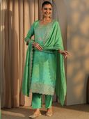 Green color option, Currently selected
