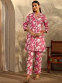 Pink color option, Currently selected