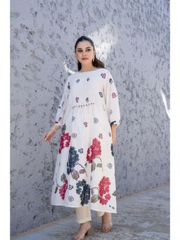 FREYAA - Soft Bloom Off-White Co-Ord Set With Floral Prints