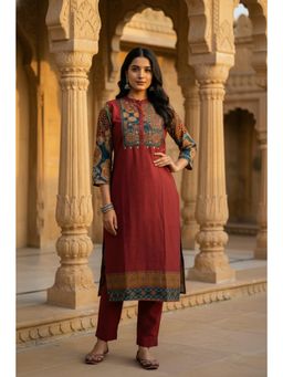 FREYAA - Maroon Co-Ord Set With Printed Neck And Detailed Sleeves