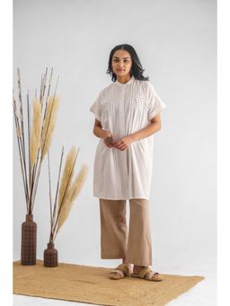 Mushio - Women`s Abhilasha Cotton Solid White Kurta