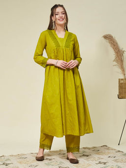 MOKOSH - Pure Cotton Green Ethnic Kurta & Pant