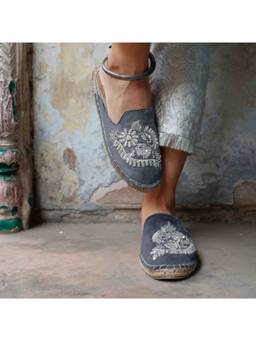 PARIPARI - PARI PARI Grey Ottoman Mule Flats