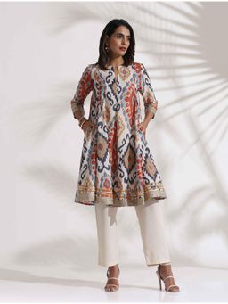 trueBrowns - Off White Ikat Print Anarkali Kurta with Pant (Set of 2)