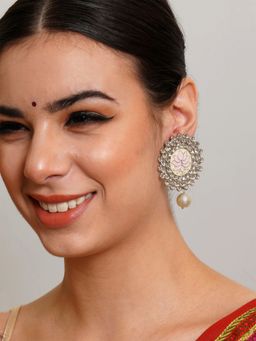 Karatcart - Oxidised Silver Pink Meena Pearl Beads Kundan Stud Earrings for Women