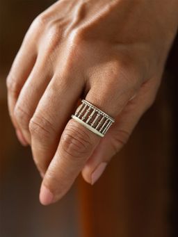 Shaya by CaratLane - Shreni Ring In Oxidised 925 Off White (12)