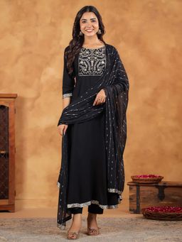 Janasya - Women'S Black Rayon Zari Embroidered Anarkali with Pant and Dupatta (Set of 3)