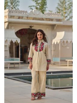 WOOMN - Beige Blossom Embroidered Co-Ord Set