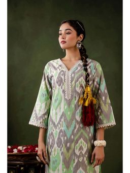 Mokshi - Green Cotton V-Neck Printed Kurta Set (Set of 2)