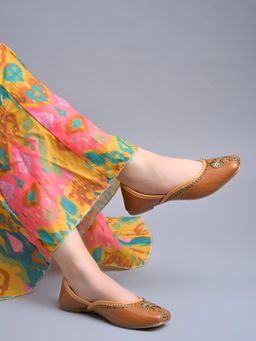 Shoetopia - Women Tan Ethnic Hand-Embroidered Floral Juttis