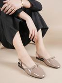 Beige color option, Currently selected