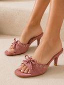 Pink color option, Currently selected
