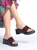 Maroon color option