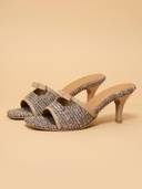 Tan color option, Sold out, Currently selected