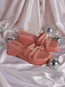 Peach color option