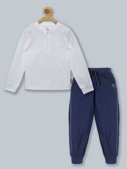 KiddoPanti - Solid Full Sleeve Henley Neck Rib Tee & Trackpants (Set of 2)