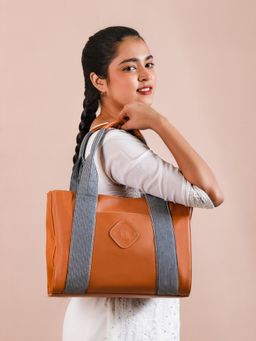Nestasia - Vegan Leather Handbag Brown