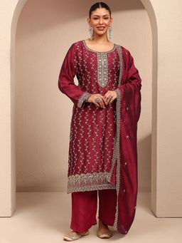 Extra love by Libas - Plus Size Maroon Embroidered Kurta With Pant & Dupatta