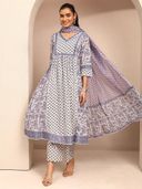 Off White color option