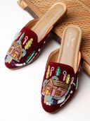 Maroon color option, Currently selected