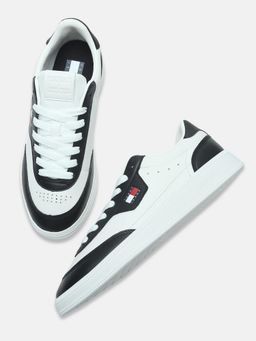 Tommy Hilfiger - Black Polyester Round Toe Synthetic Pair Of Sneakers