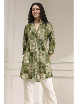 Biba - Women Green Viscose Rayon Straight Printed Kurta