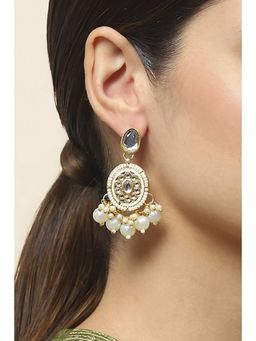 Rangriti - Women's Off White Oxidised Alloy Earrings