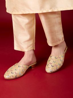 Inc.5 - Women Golden Party Wear Printed Round Toe Mules