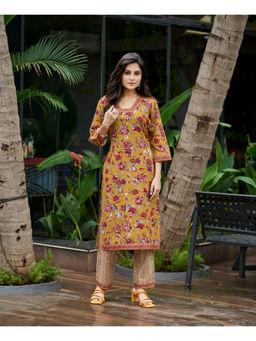 MOJILAA - Women Mustard Cotton Floral Printed Straight Kurta and Pant