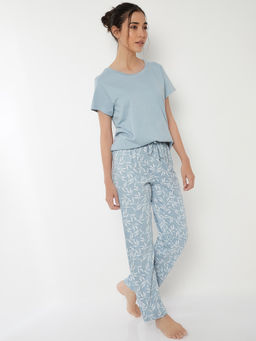 max - Women Printed Nightsuit Green