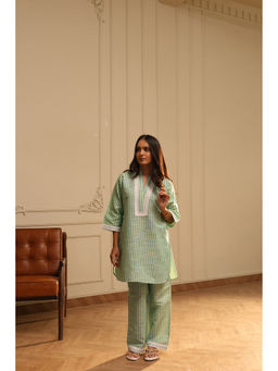 Sugnaa - Cotton Striped Co-Ord Set with Lace Detail - Green