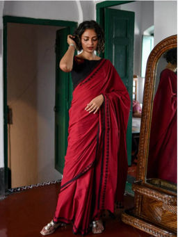 Suta - Red Handloom Cotton Saree Without Blouse