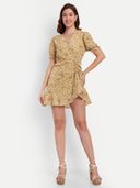 Yellow color option, Currently selected