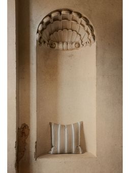 H&M - Beige Outdoor Cushion Cover