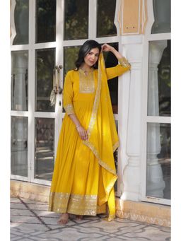 Noorani by LA - Sicilian Yellow Georgette Sequins Gown With Dupatta (Set of 2)
