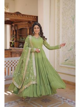 Noorani by LA - Kelly Green Georgette Sequins Gown With Dupatta (Set of 2)