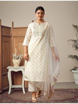 Gahan - Off White Silk Blend Foil Print Embroidered Round Neck Kurta with Pant & Dupatta