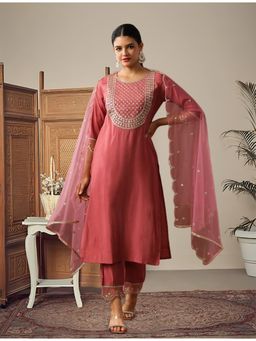 Gahan - Pink Silk Blend Embroidered Round Neck Kurta with Pant & Dupatta