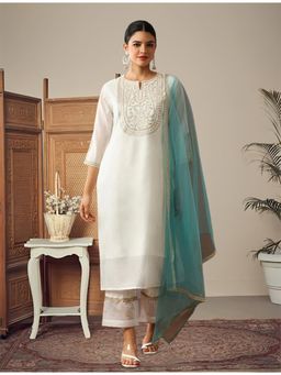 Gahan - White Chanderi Cotton Embroidered Round Neck Kurta with Pant & Dupatta