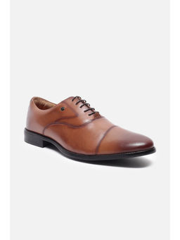 Van Heusen - Men Tan Lace Up Brogues