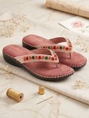 Pink color option, Currently selected