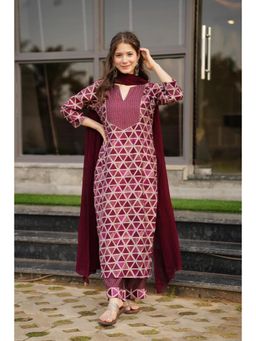 Gahan - Womens Maroon Viscose Rayon Straight Printed Kurta with Pant & Dupatta