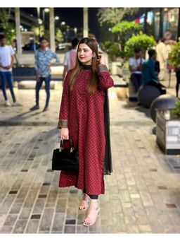 Gahan - Womens Maroon Rayon Blend Printed Straight Kurta Set With Dupatta